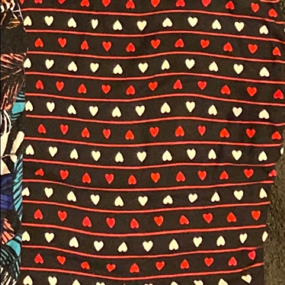 Lularoe OS Valentines Leggings (NWOT)